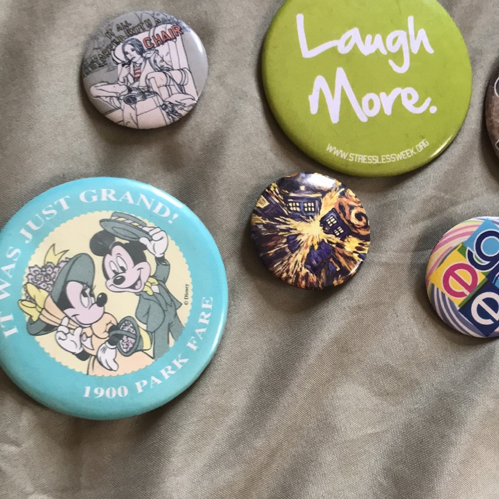 fandom pin bundle - Picture 3 of 5
